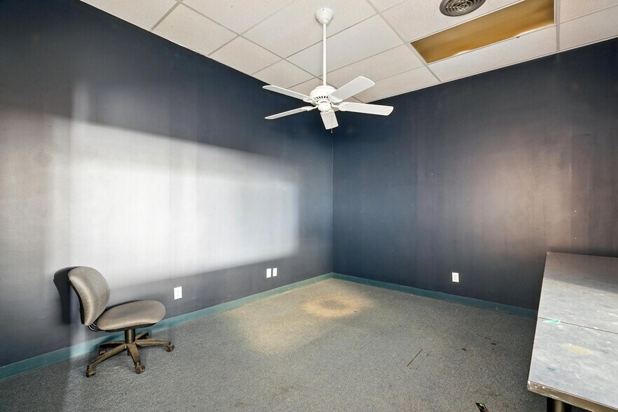 More Photos Of 4102 Buffalo Gap Rd, Abilene Unknown For Lease