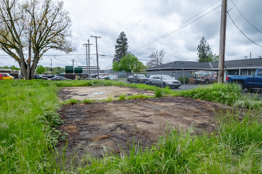 More Photos Of 1845 Beach NE ave, Salem Land For Sale