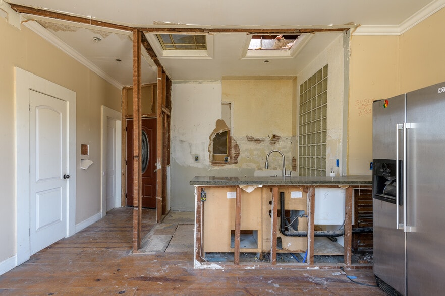 More Photos Of 906 Marin St, Vallejo Storefront Retail Residential For Sale