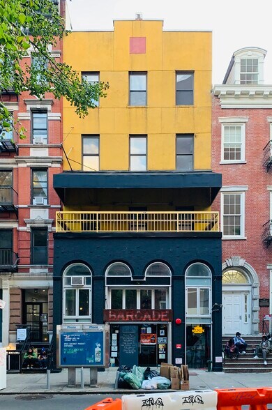 More Photos Of 6 Saint Marks Pl, New York Storefront For Lease