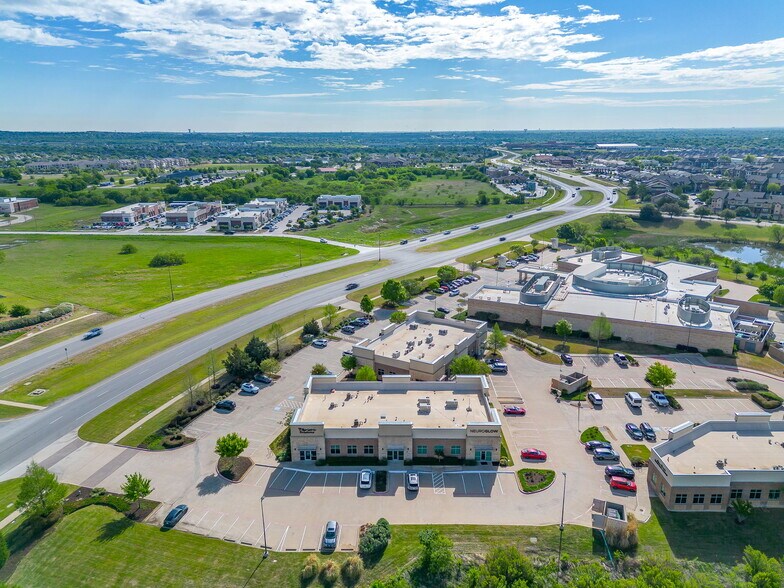 More Photos Of 3100 N Tarrant Pky, Fort Worth Medical For Lease