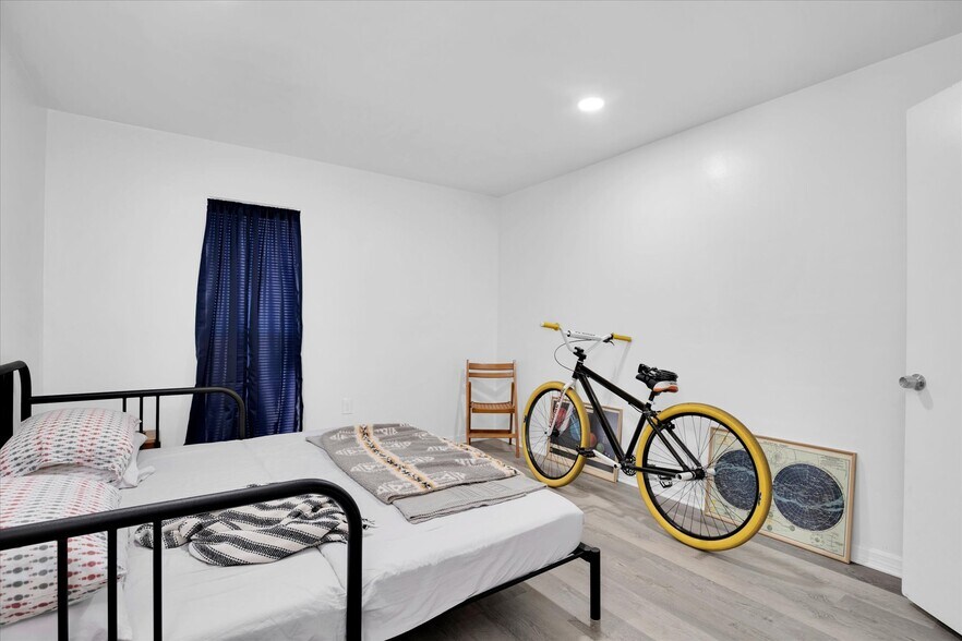 More Photos Of 885 Beltrees St, Dunedin Apartments For Sale
