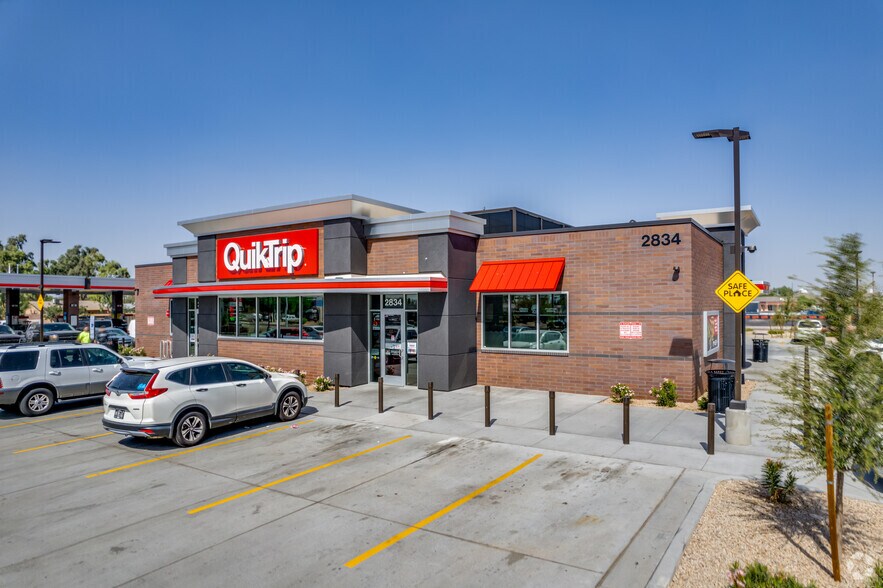 More Photos Of 2734-2872 Bell Rd, Phoenix Unknown For Lease