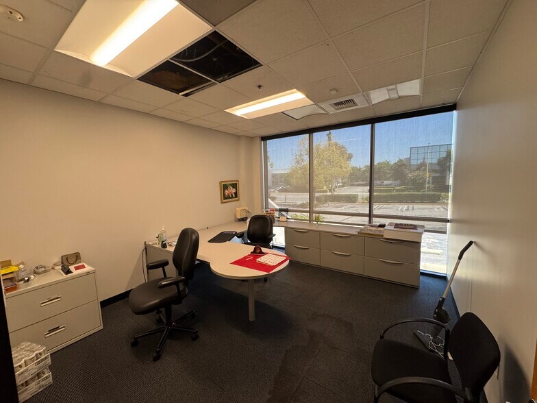 More Photos Of 17760 Rowland St, City of Industry Distribution For Sale