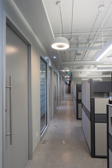 More Photos Of 150 Ferrand Dr, Toronto Unknown For Lease