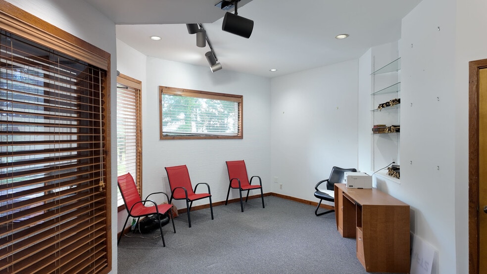 More Photos Of 1977 N Park Pl SE, Atlanta Medical For Lease