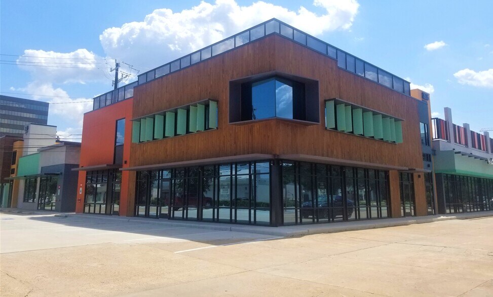 Primary Photo Of 3636 Greenbriar Dr, Houston Restaurant For Lease