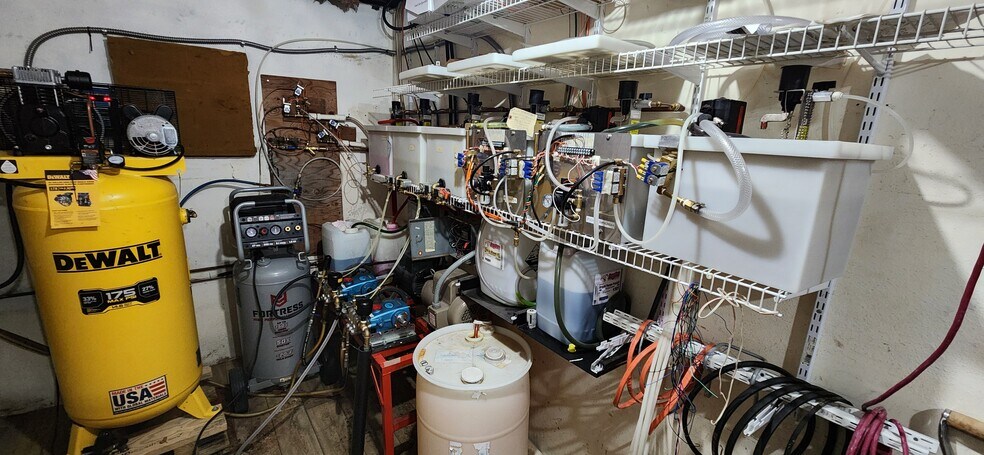 More Photos Of 426 1st St, Kersey Carwash For Sale