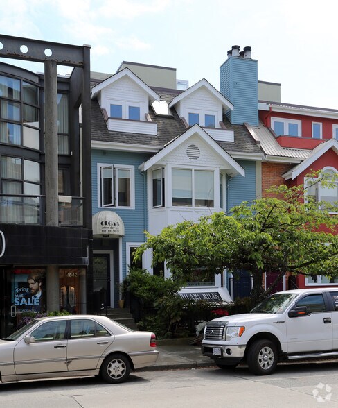 More Photos Of 1854 W 1st Ave, Vancouver Apartments For Sale