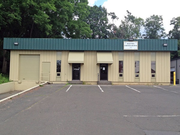 More Photos Of 18 Taylor Ave, Bethel Warehouse For Lease