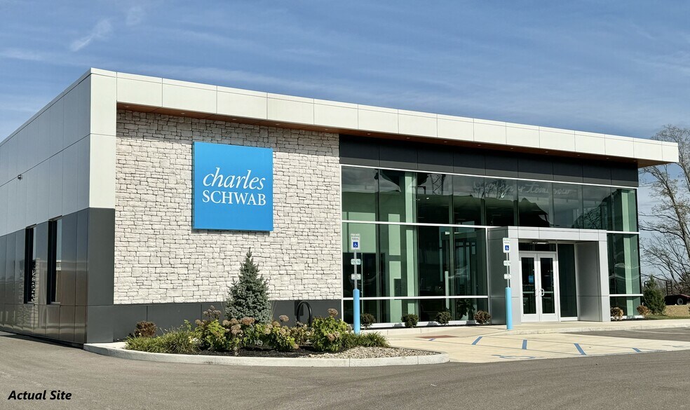 More Photos Of 4141 Heritage Center Dr, Copley Freestanding For Sale