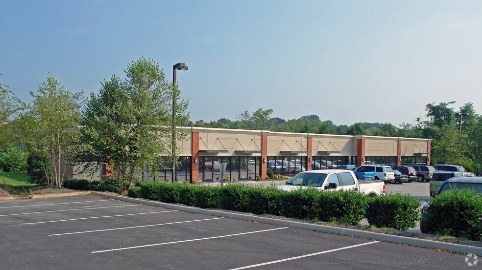 Primary Photo Of 312 Prosperity Dr, Knoxville Medical For Lease