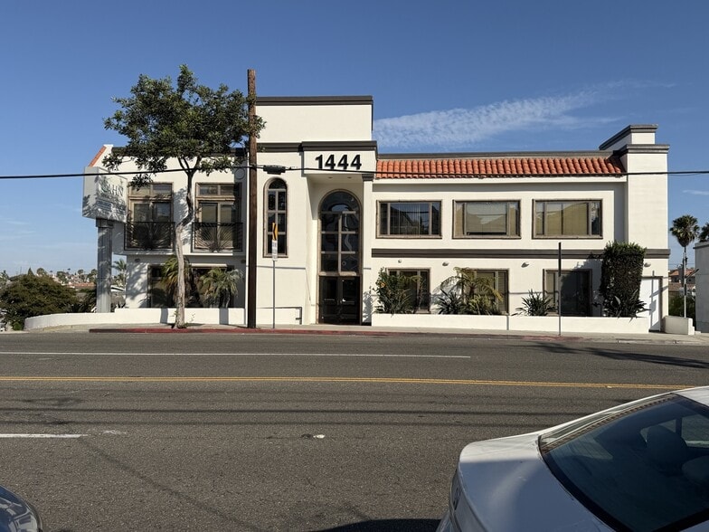 More Photos Of 1444 Aviation Blvd, Redondo Beach Medical For Lease