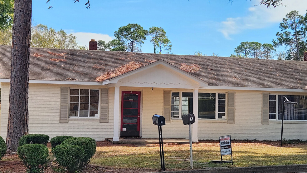 Primary Photo Of 702 Baldwin Dr, Albany Storefront For Lease