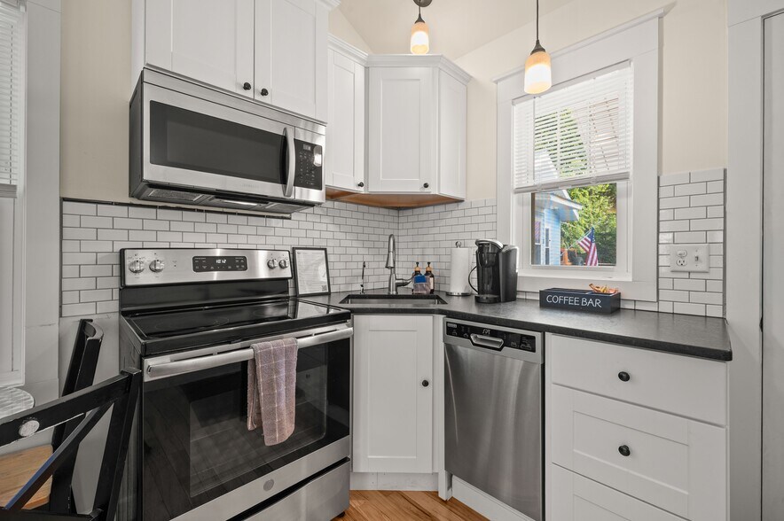 More Photos Of 5358 Paw Paw Lake Rd, Coloma Apartments For Sale
