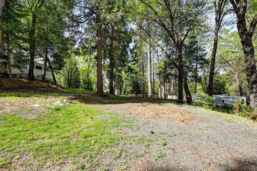 More Photos Of 245 S. Railroad Flat Rd, Rail Road Flat Manufactured Housing Mobile Home Park For Sale