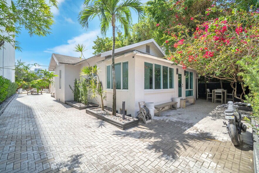 More Photos Of 120 NE 25th St, Miami Specialty For Sale