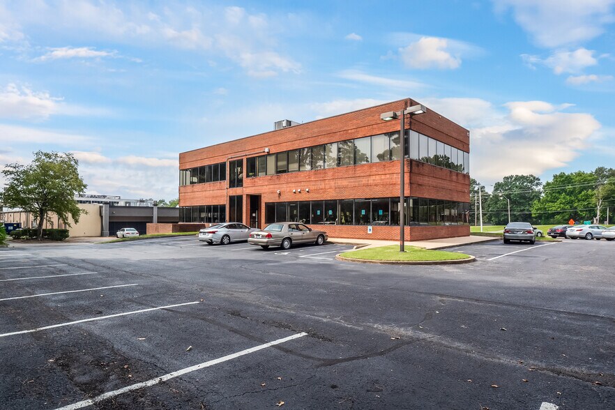 More Photos Of 3634 Austin Peay Hwy, Memphis Medical For Lease