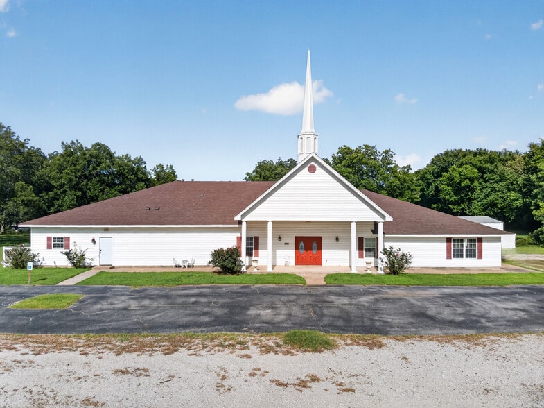 More Photos Of 33429 NCR 3270 Rd, Davis Lodge Meeting Hall For Sale