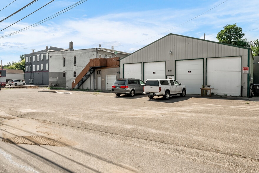 More Photos Of 935-937 Arcade St, Saint Paul Storefront Retail Residential For Sale