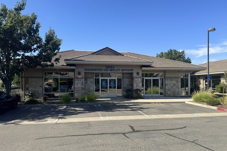 Primary Photo Of 1418 Blue Oaks Blvd, Roseville Medical For Lease