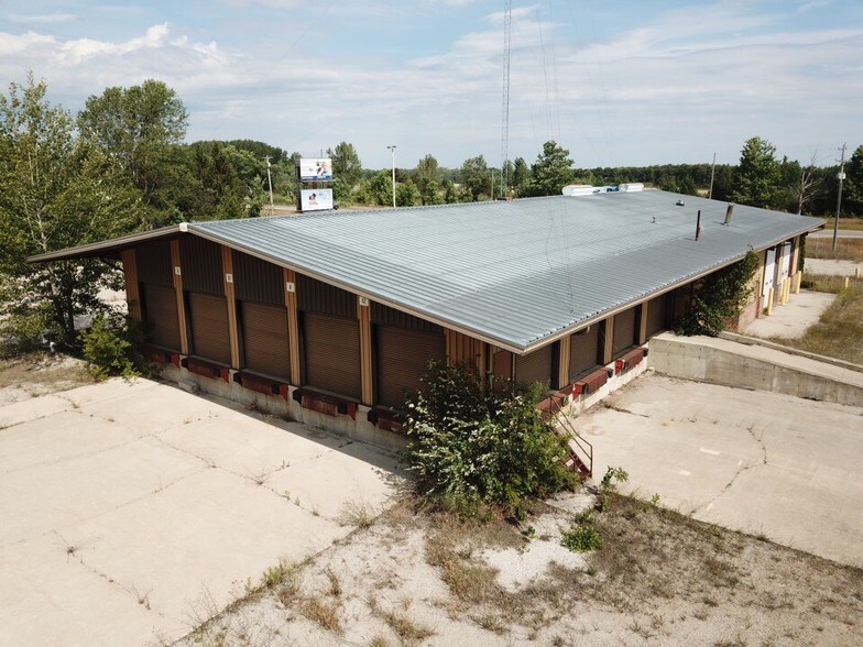 More Photos Of 6502 US Highway 31 N, Charlevoix Truck Terminal For Lease