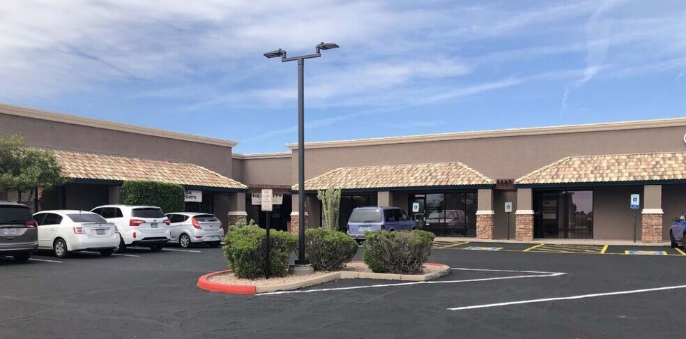 Primary Photo Of 5540 E Broadway Rd, Mesa General Retail For Lease