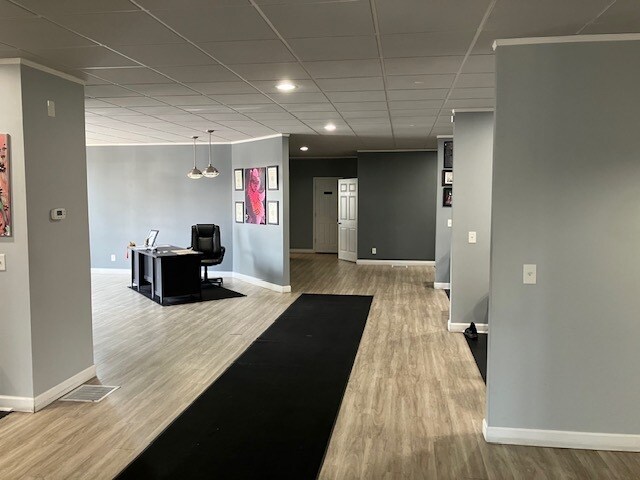 More Photos Of 3761 Teays Valley Rd, Hurricane Medical For Sale