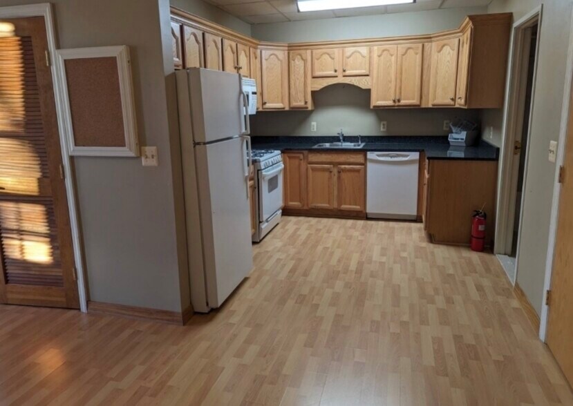More Photos Of 49-53 Main St, Sussex Apartments For Sale