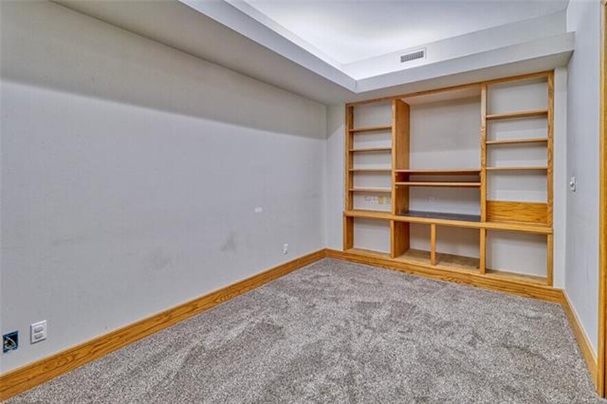 More Photos Of 111-117 S Main St, Eufaula Office For Sale