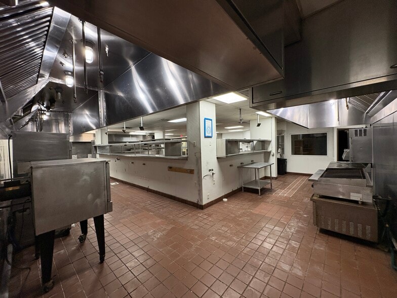 More Photos Of 15500 SW 29th St, Miramar Restaurant For Lease