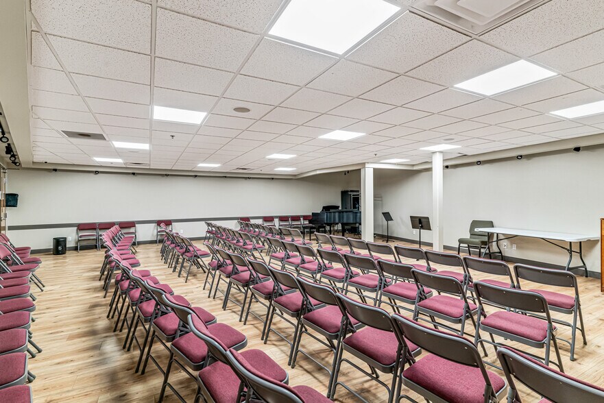 More Photos Of 1101 Brannon Rd, Nicholasville Religious Facility For Sale