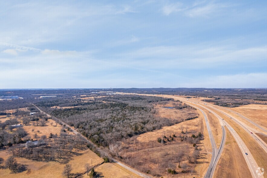 More Photos Of US 75 & Texoma Dr, Denison Land For Sale