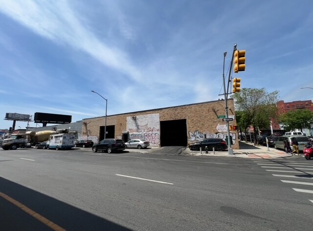 More Photos Of 738 Southern Blvd, Bronx Industrial For Sale