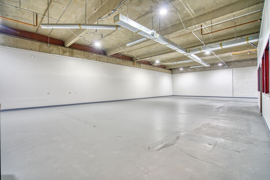 More Photos Of 2590 W 2nd Ave, Denver Flex For Lease