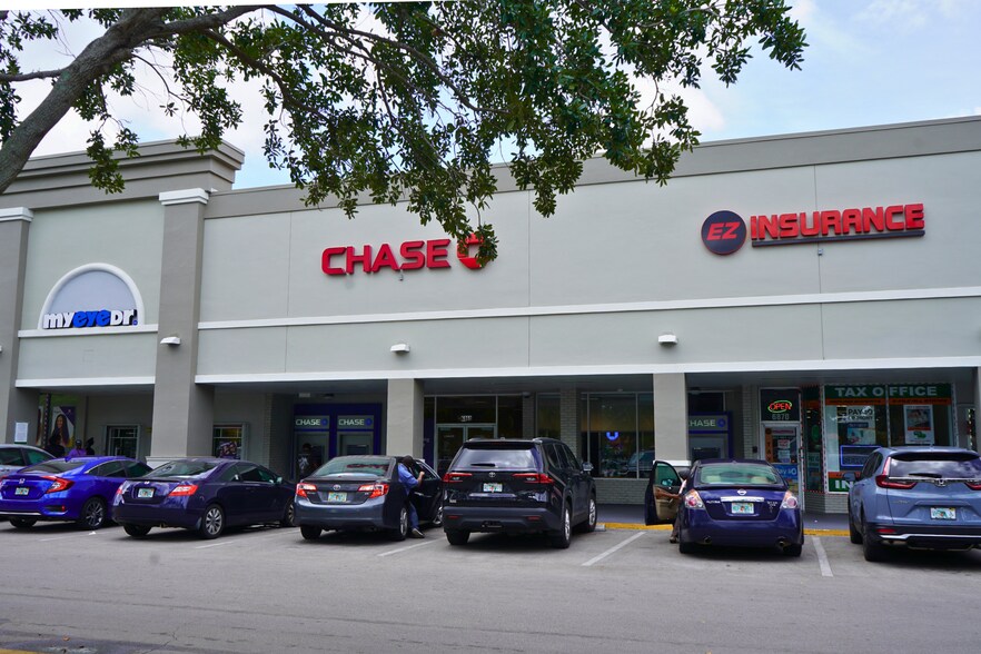 More Photos Of 6890 Miramar Pky, Miramar Unknown For Lease