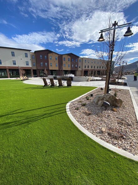 More Photos Of Kearns Blvd, Park City Storefront Retail Office For Lease