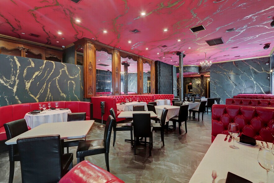 More Photos Of 4319-4321 Montrose Blvd, Houston Restaurant For Lease