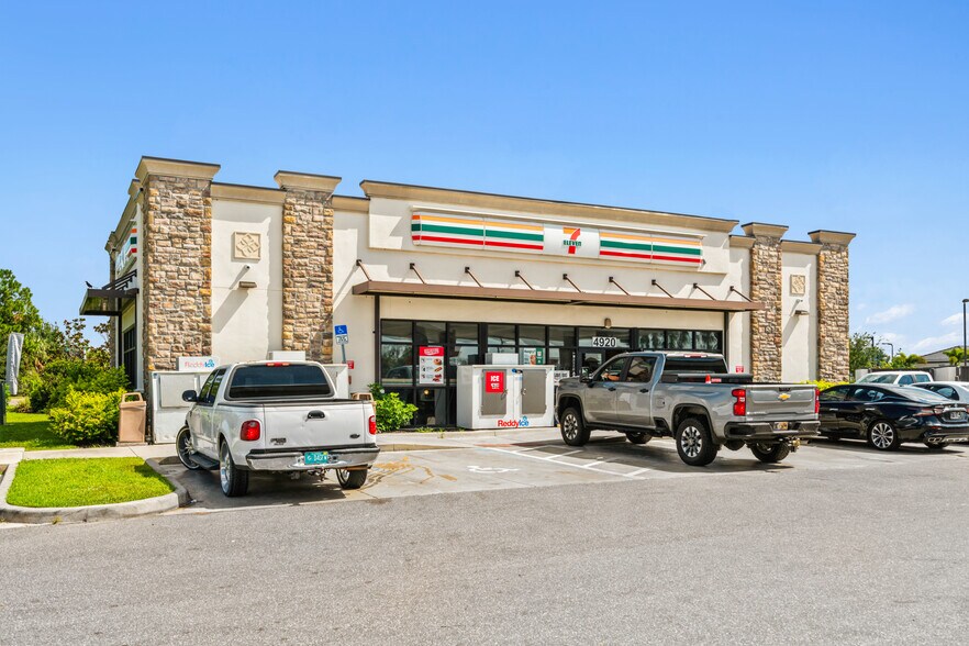 More Photos Of 4920 Moccasin Wallow Rd, Palmetto Freestanding For Sale