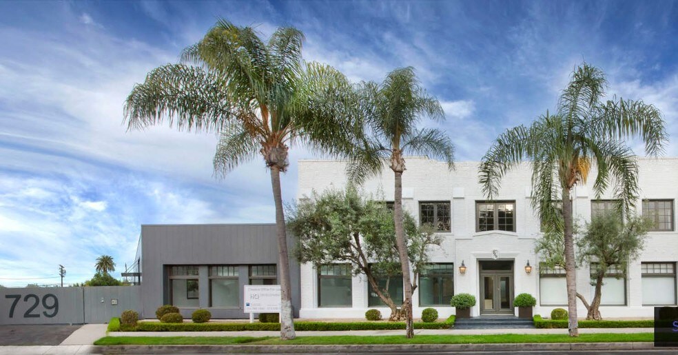 Primary Photo Of 729-733 Seward St, Los Angeles Loft Creative Space For Lease