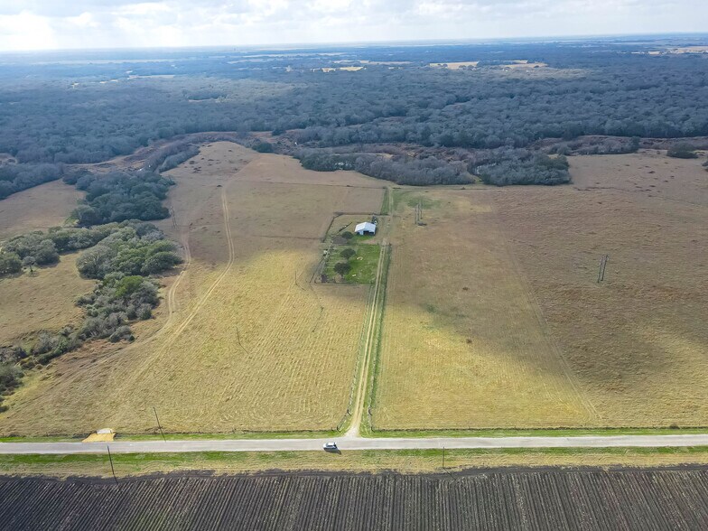 More Photos Of 1389 CR 436 HAWLEY CEMETARY Rd, Blessing Land For Sale