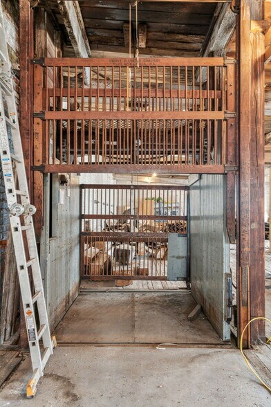 More Photos Of 2822-2824 Jasper St, Philadelphia Warehouse For Sale