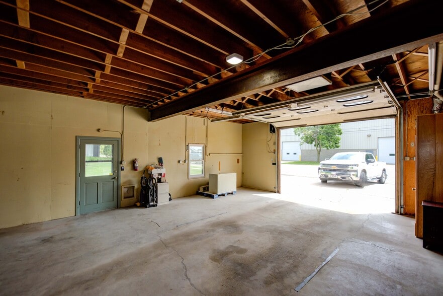 More Photos Of 229 Idaho St, Oshkosh Industrial For Sale