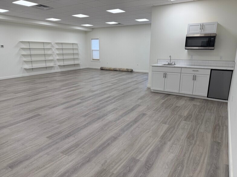 More Photos Of 155 Mill Town Loop, Bozeman Office For Lease