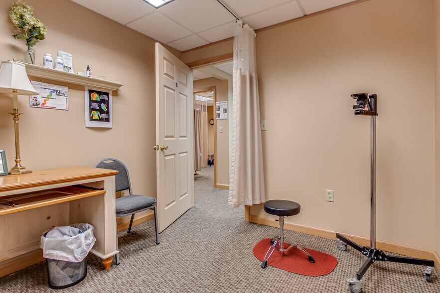 More Photos Of 3439 Babcock Blvd, Pittsburgh Office For Sale