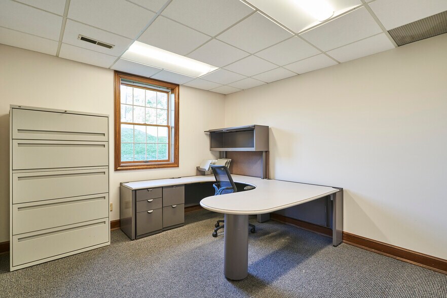 More Photos Of 1920 Georgetown Rd, Hudson Medical For Lease