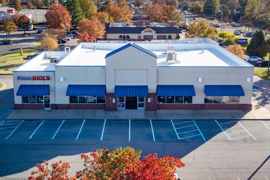 More Photos Of 1130-1132 Germantown Pky, Cordova General Retail For Lease