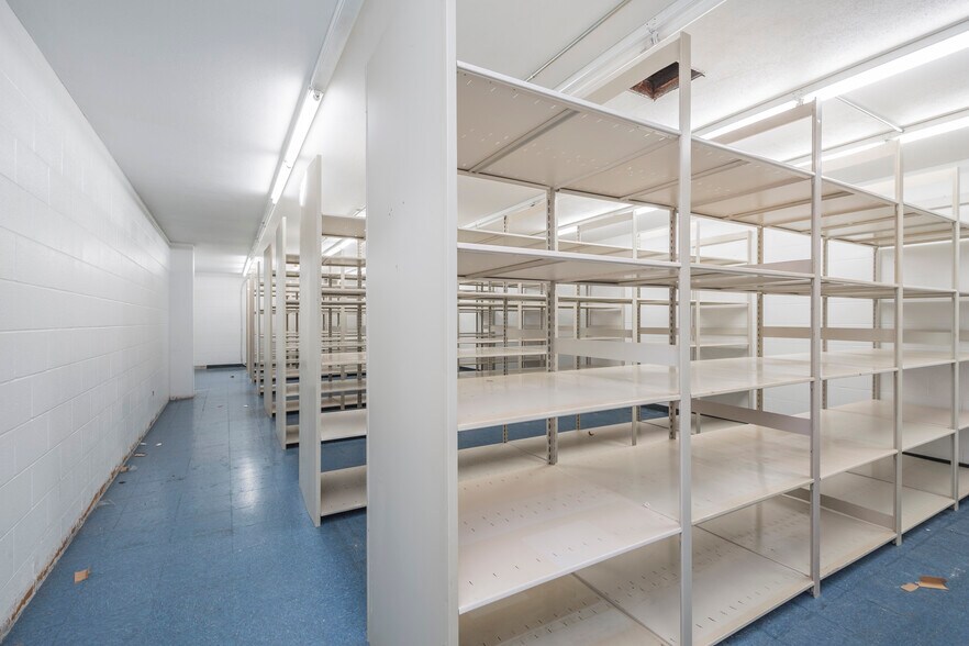 More Photos Of 1807 Tower Dr, Monroe Office For Sale