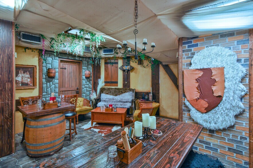 More Photos Of 1230 S Olive St, Los Angeles Apartments For Lease