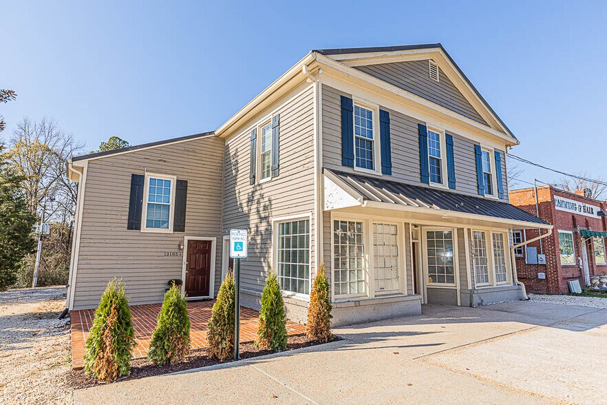 More Photos Of 13185 Hanover Courthouse Rd, Hanover Freestanding For Lease